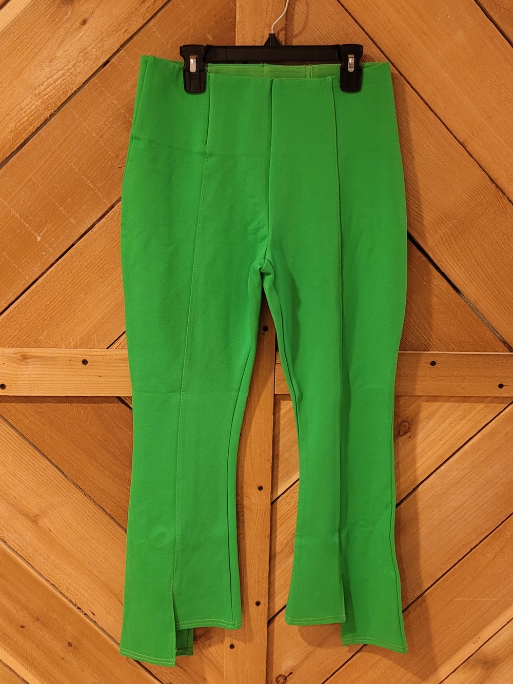 Slimfactor Crop Green Flare Leggings